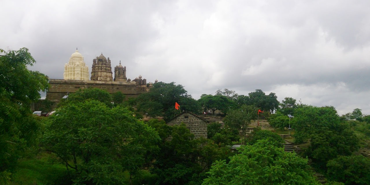 Bhuleshwar Temple, Pune Tourist Attraction