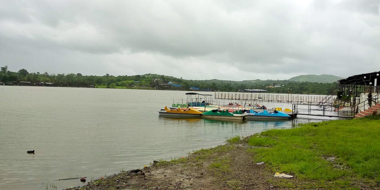 Manas Lake, Pune Tourist Attraction