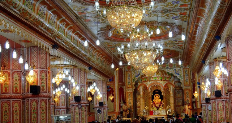Shreemant Dagdusheth Halwai Ganpati Mandir Pune Timings, Entry Fee ...