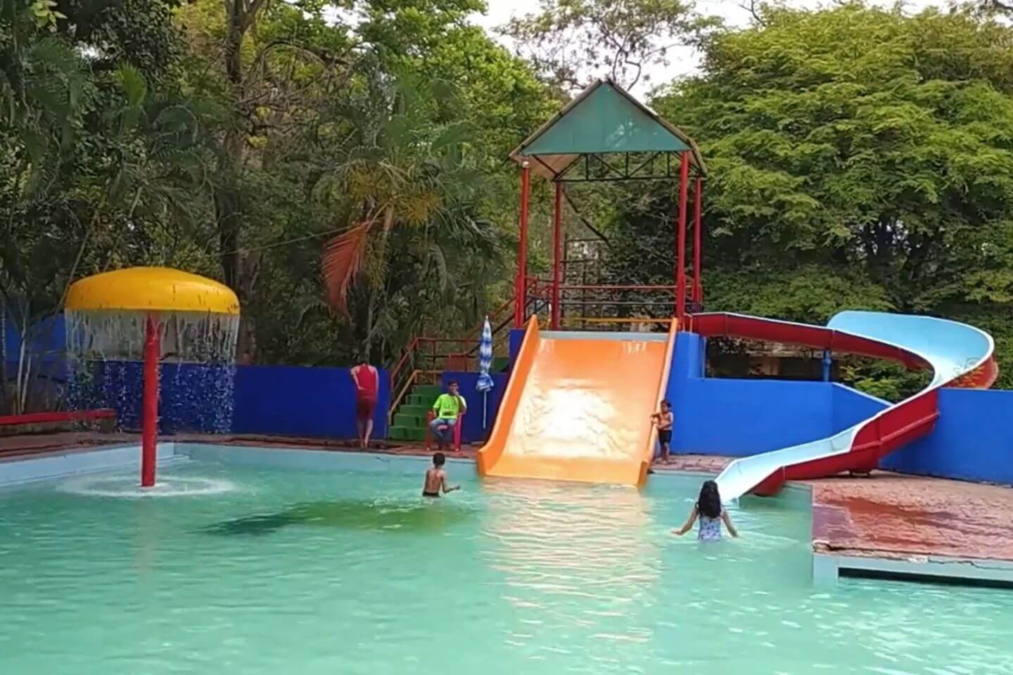 Dolphin Water Park, Amusement and Theme Parks in Pune