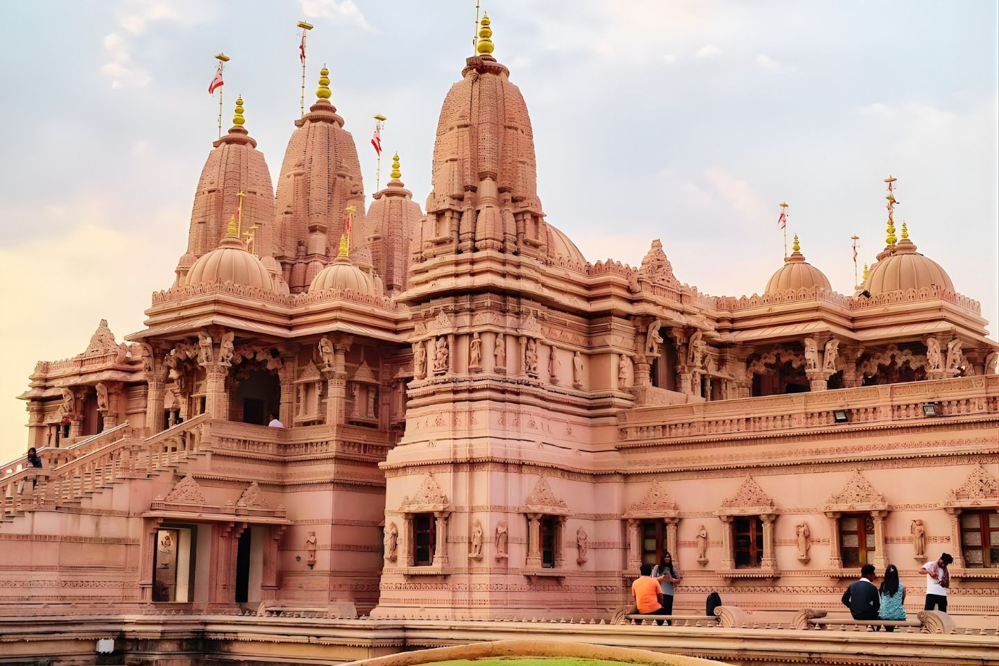 BAPS Swaminarayan Mandir