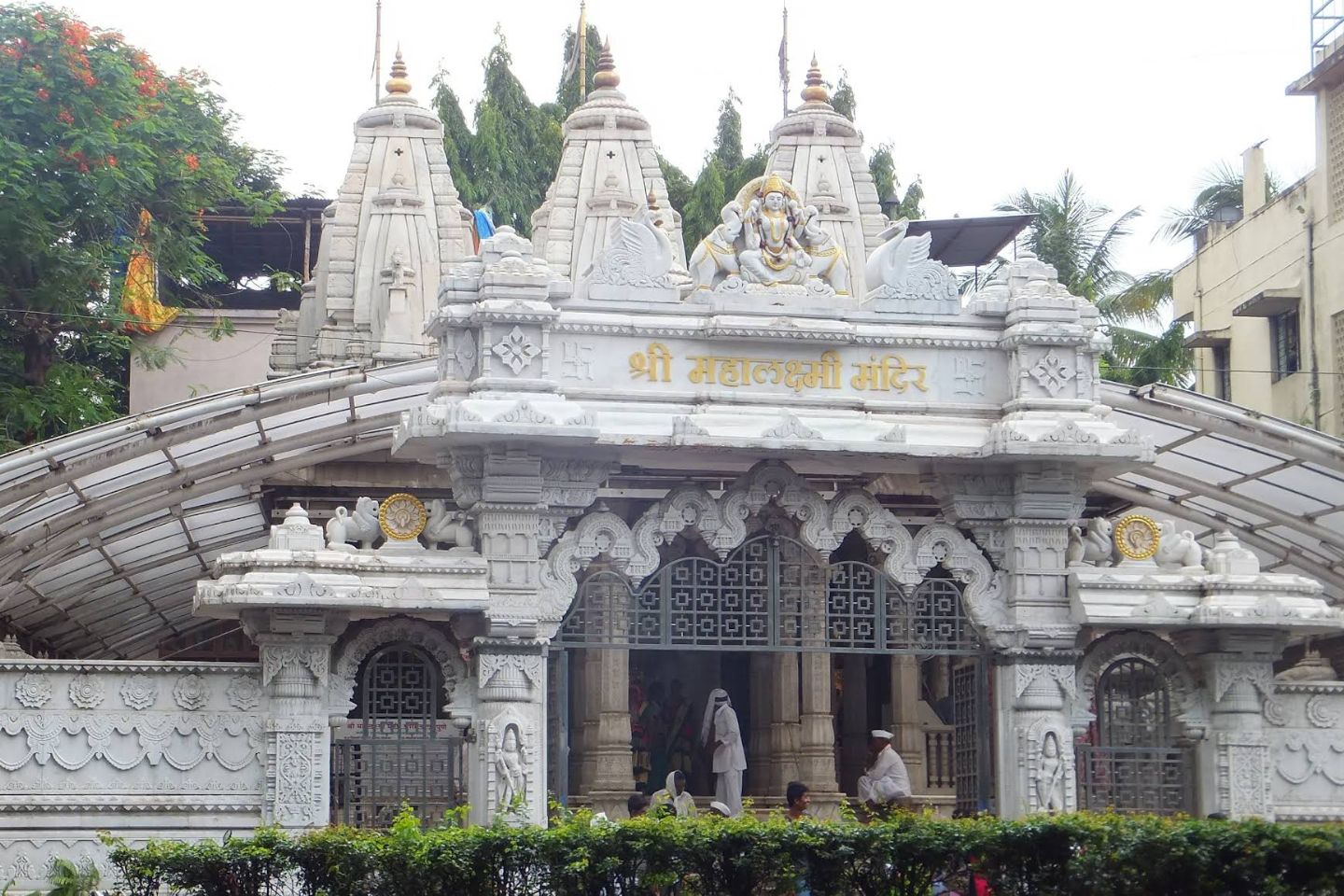 Sri Mahalaxmi Temple Pune